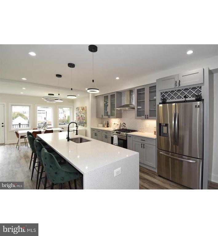 415 HAMILTON STREET NW 1