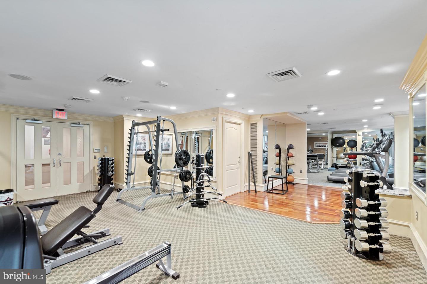 1441 Rhode Island Ave NW #402