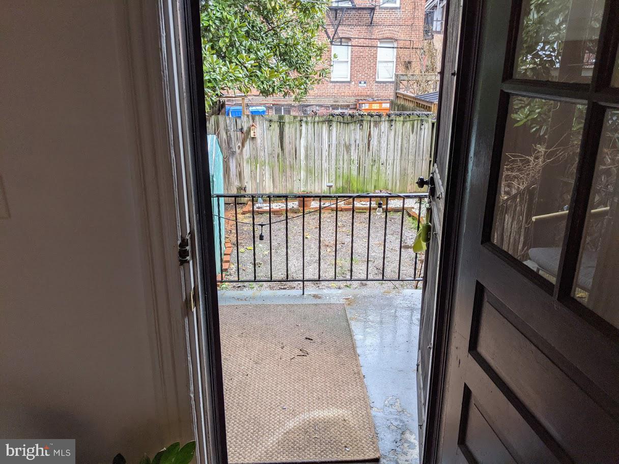 113 5TH STREET NE #1