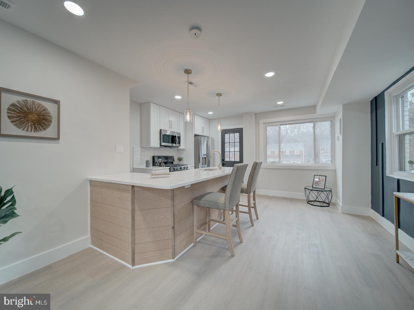 4372 Dubois Pl SE