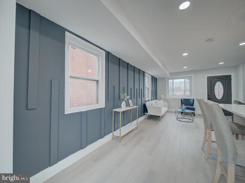 4372 Dubois Pl SE
