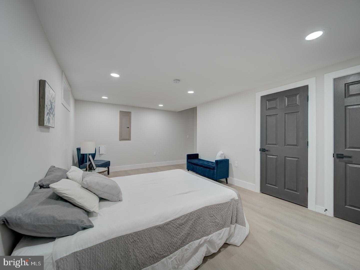 4372 Dubois Pl SE