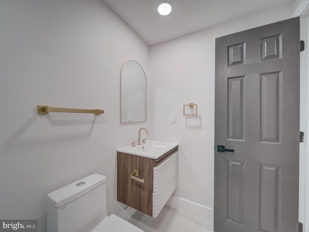 4372 Dubois Pl SE
