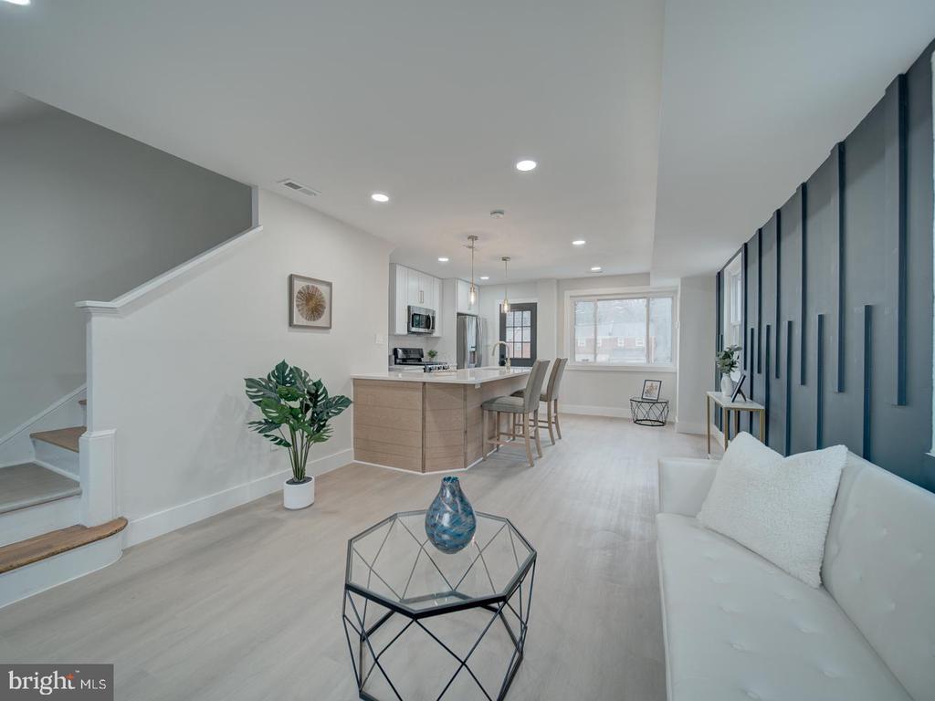 4372 Dubois Pl SE