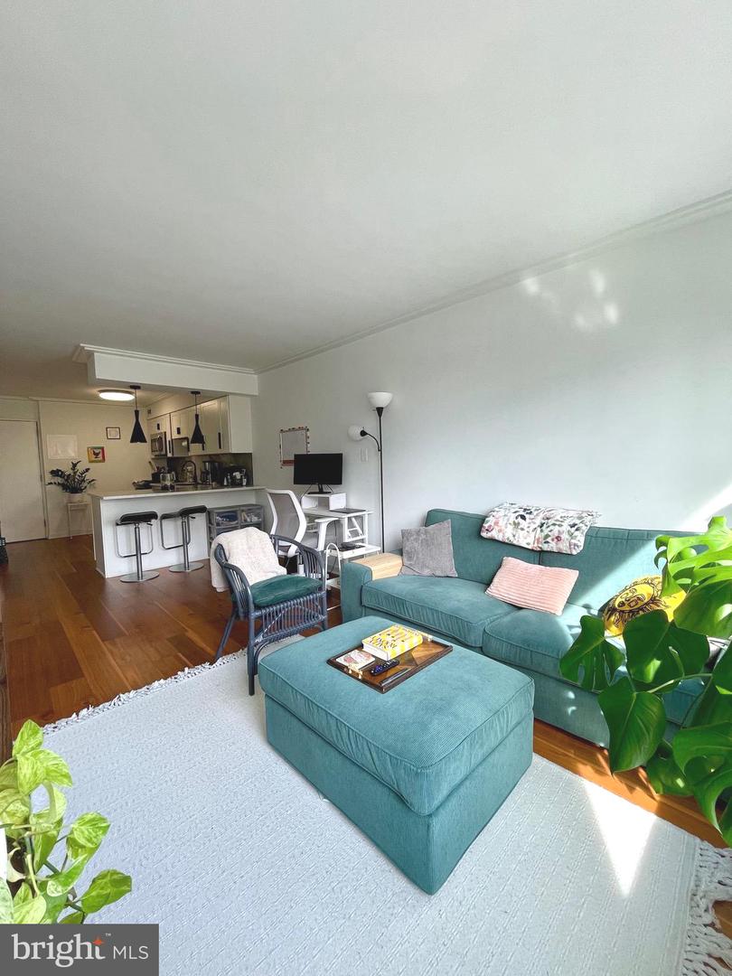 1330 NEW HAMPSHIRE AVE NW #607