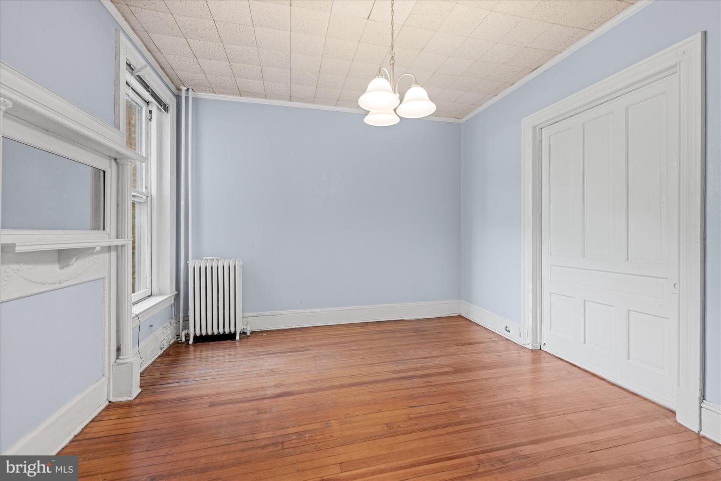 14 10th St NE