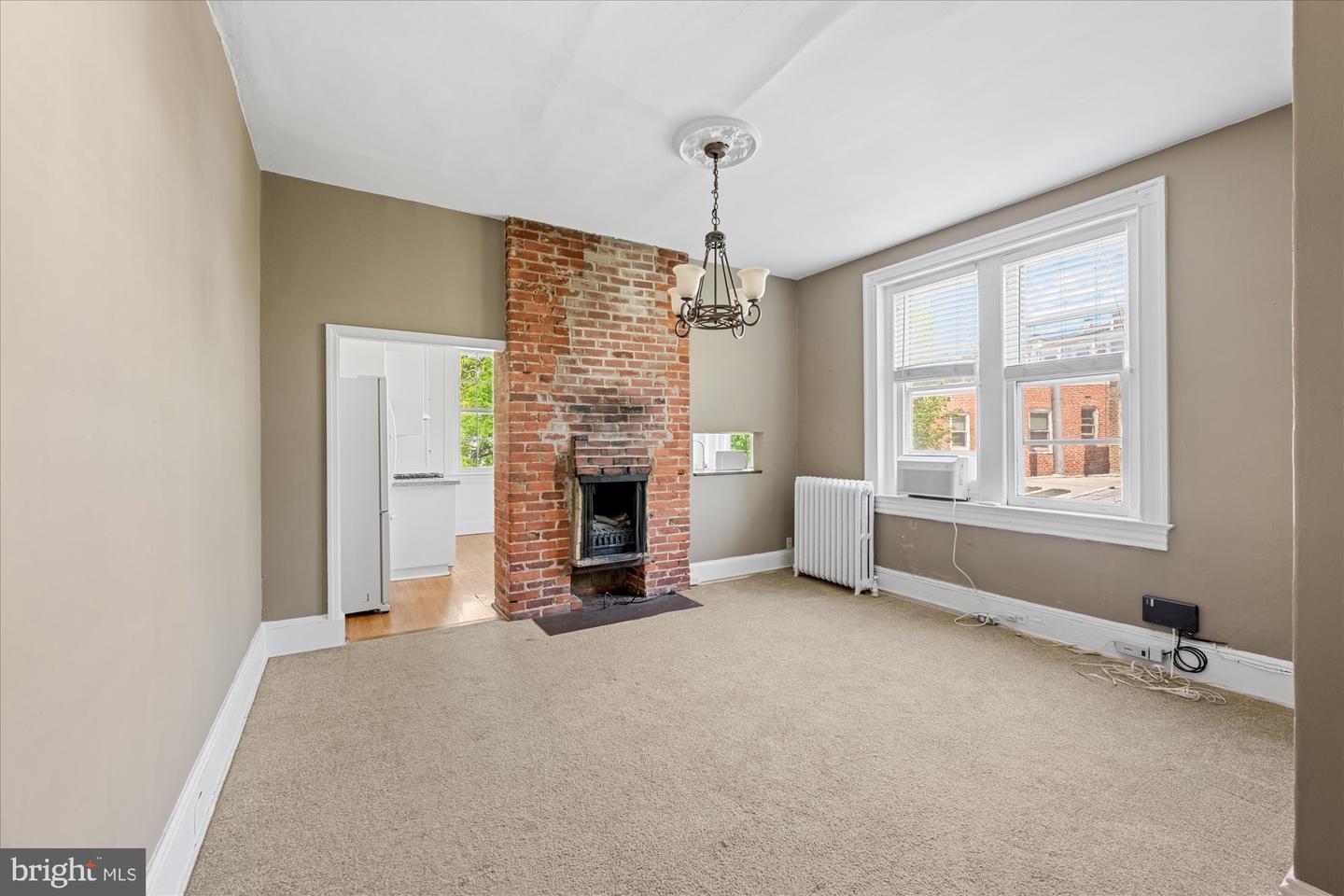 14 10th St NE