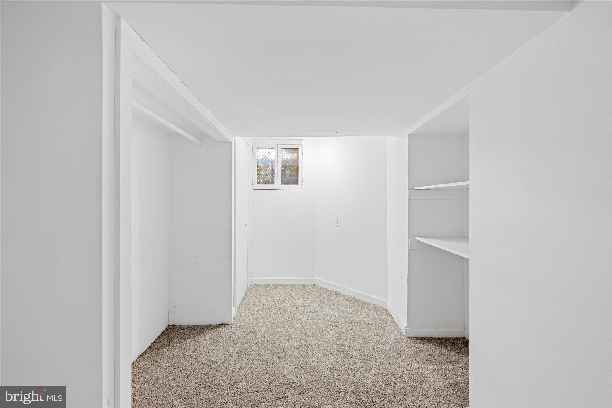 14 10th St NE