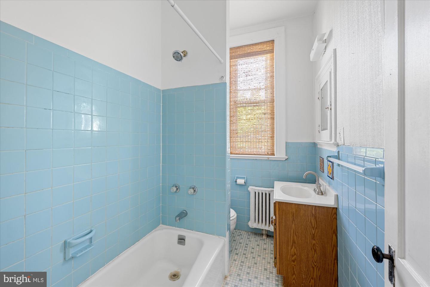 14 10th St NE