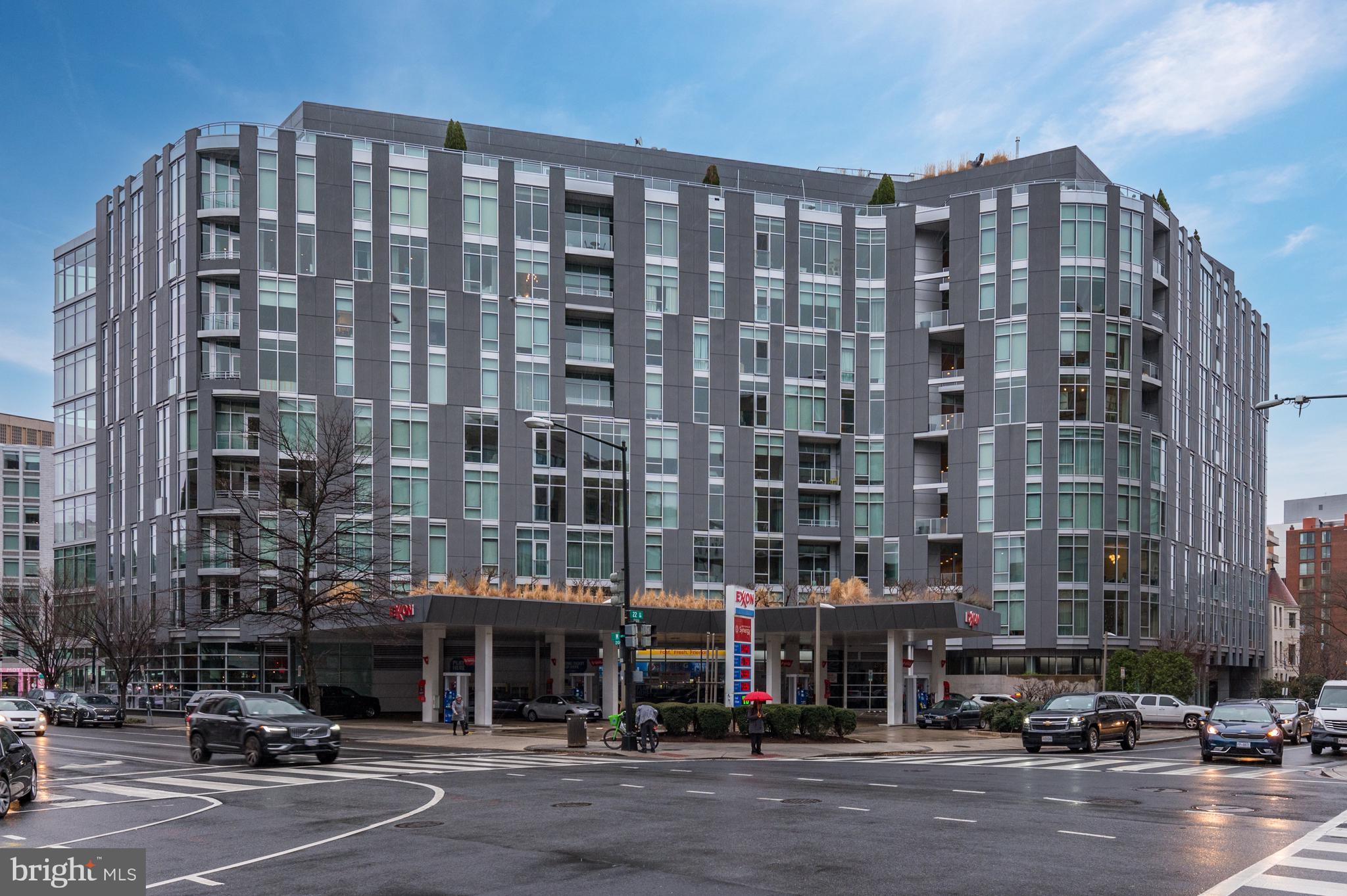 1177 22ND ST NW #4B