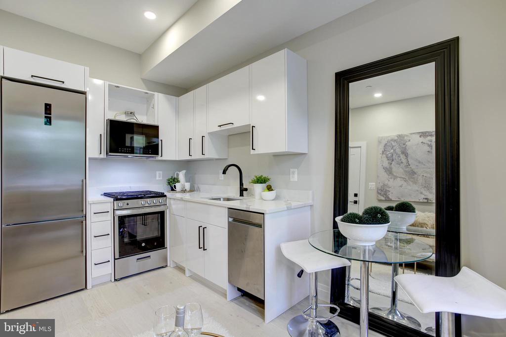 2301 ONTARIO ROAD NW 101