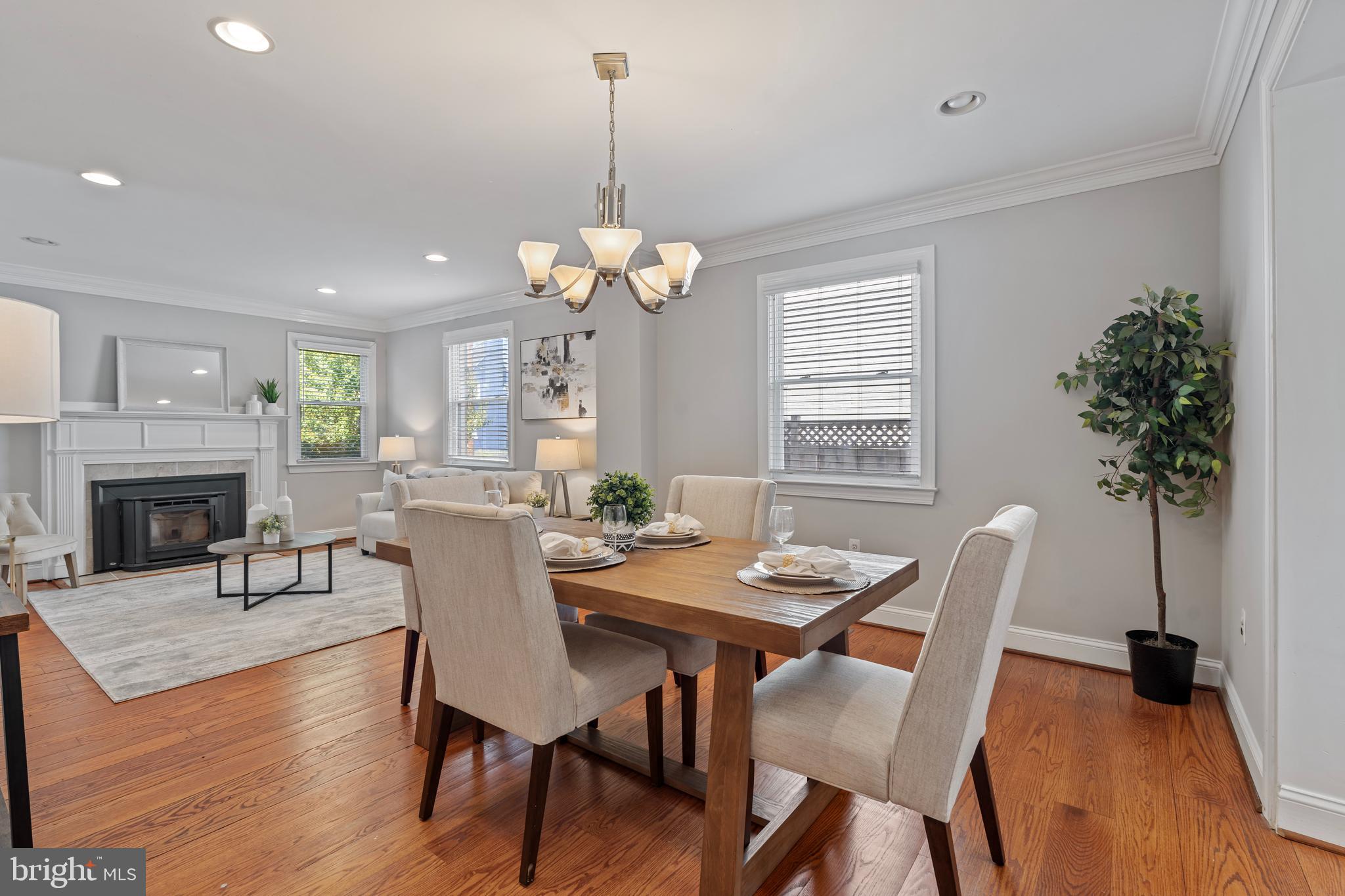 804 DAHLIA STREET NW