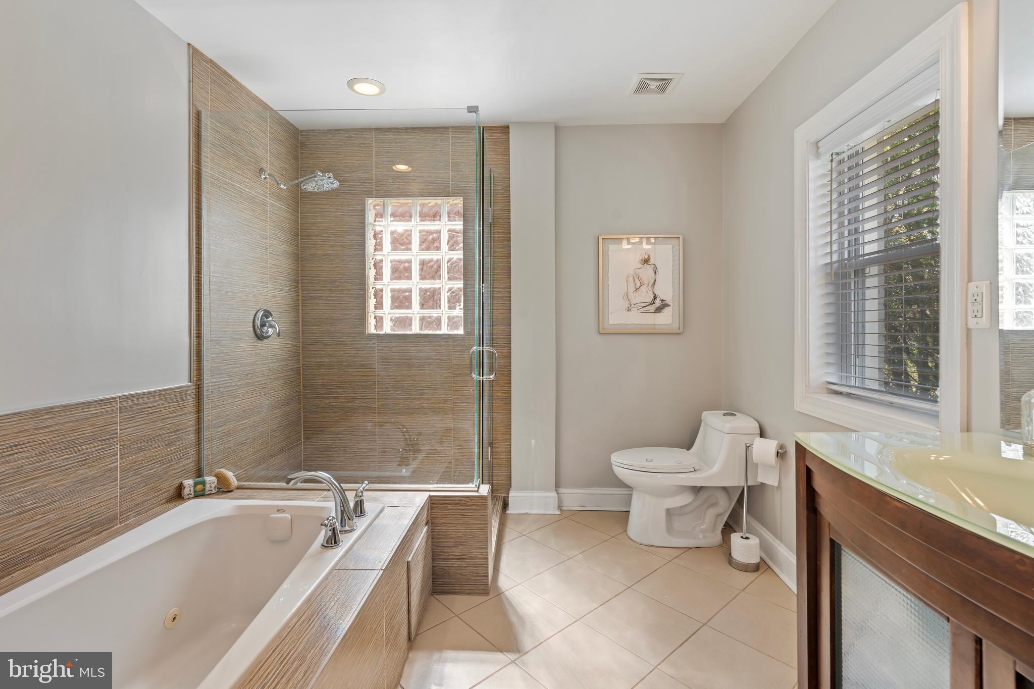 804 DAHLIA STREET NW