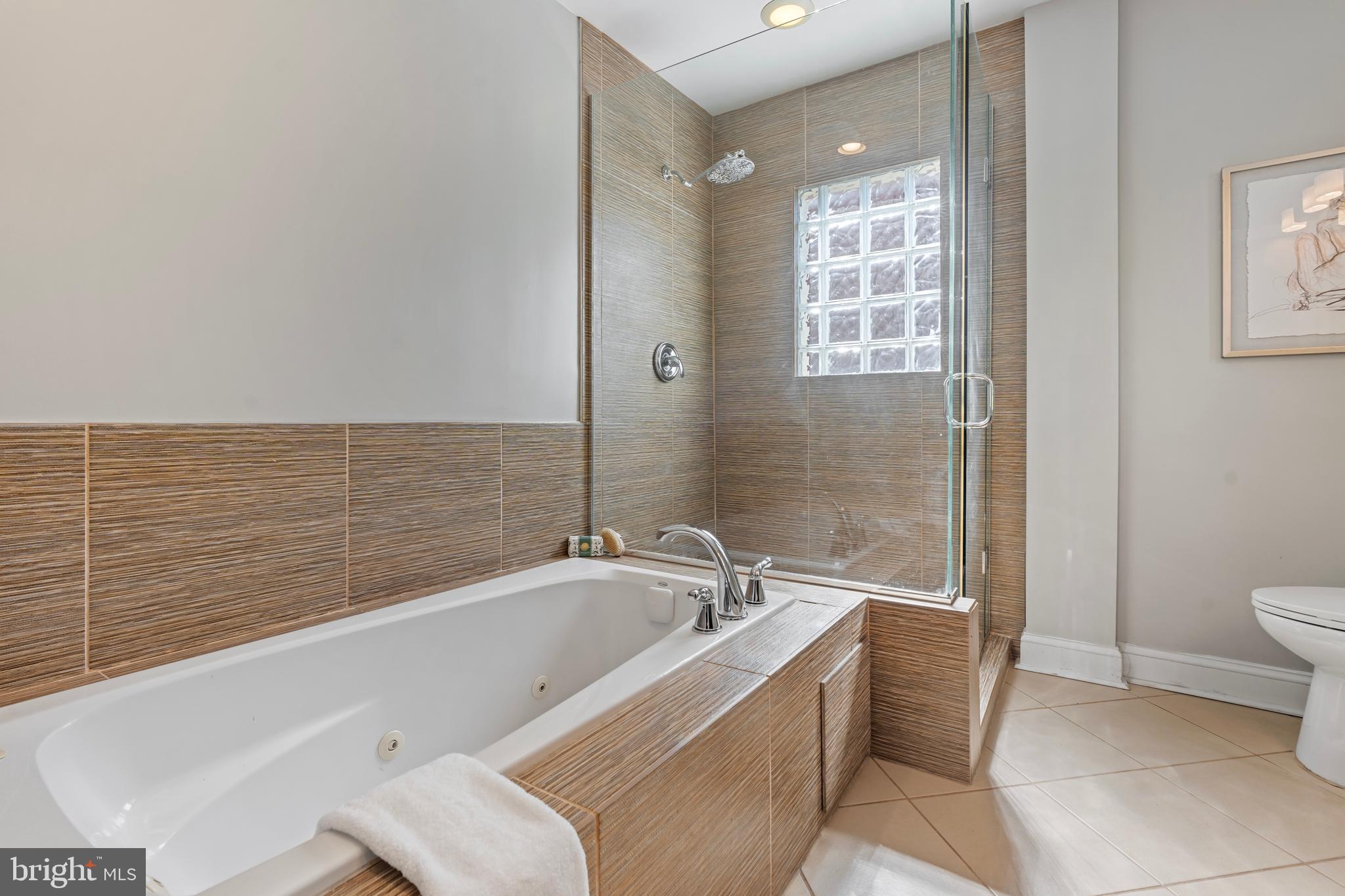 804 DAHLIA STREET NW