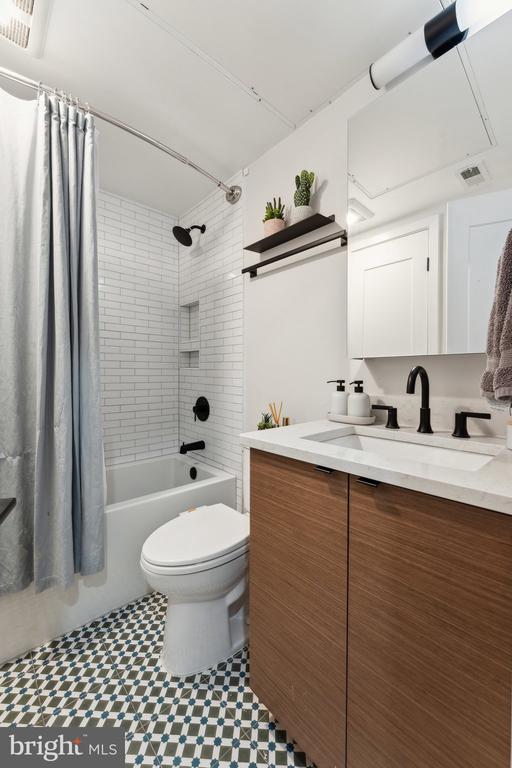 1443 GIRARD STREET NW 3