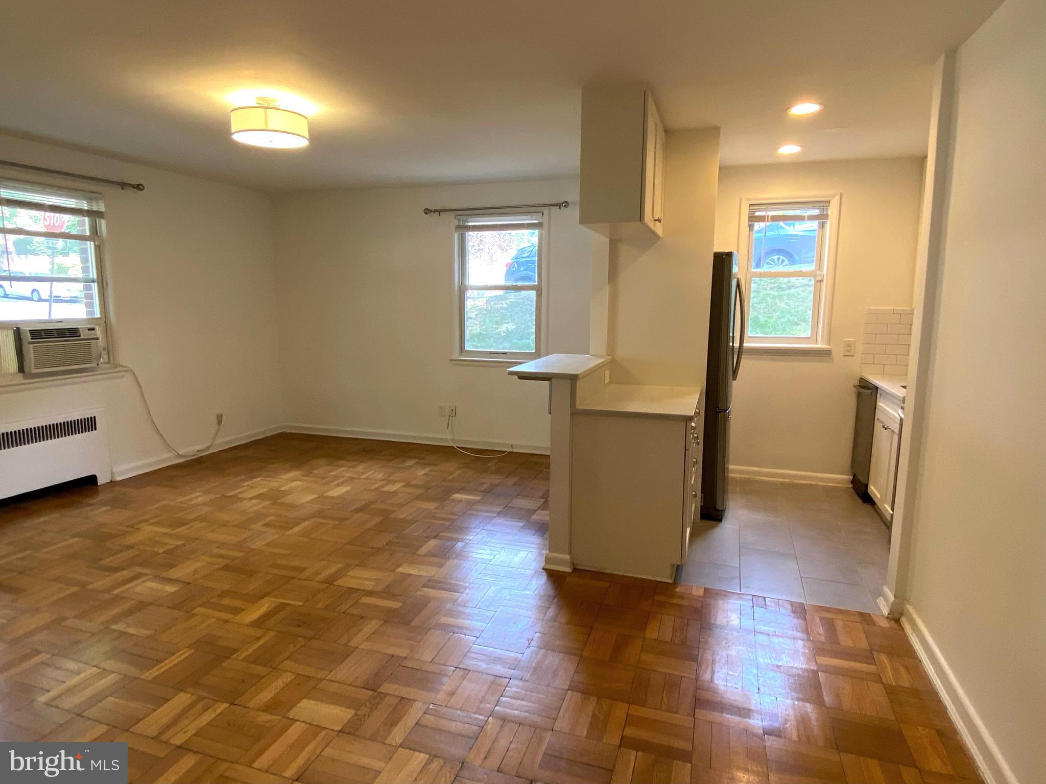 4000 BEECHER STREET NW 101