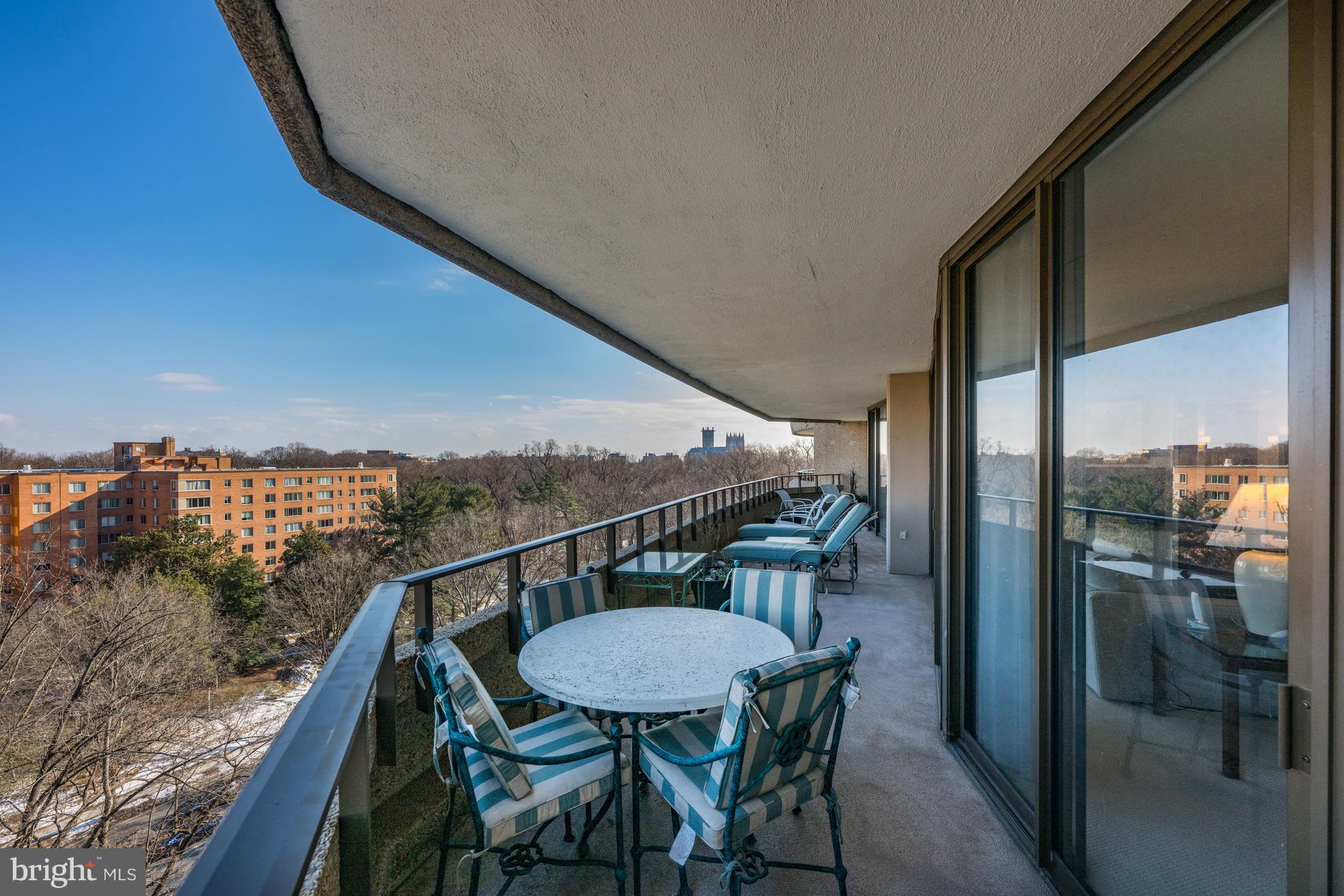 4200 Massachusetts Ave NW #813