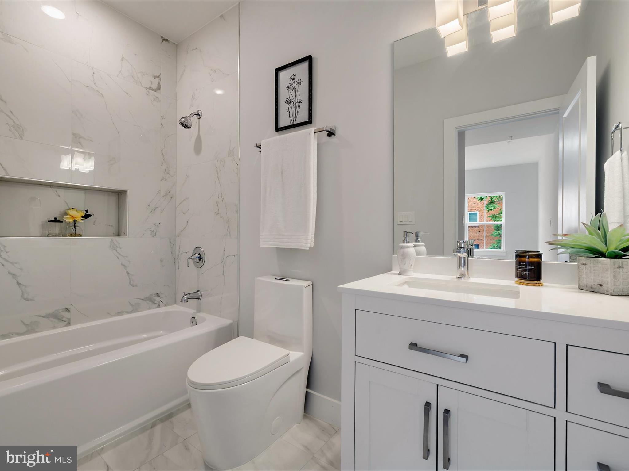 5102 FITCH STREET SE