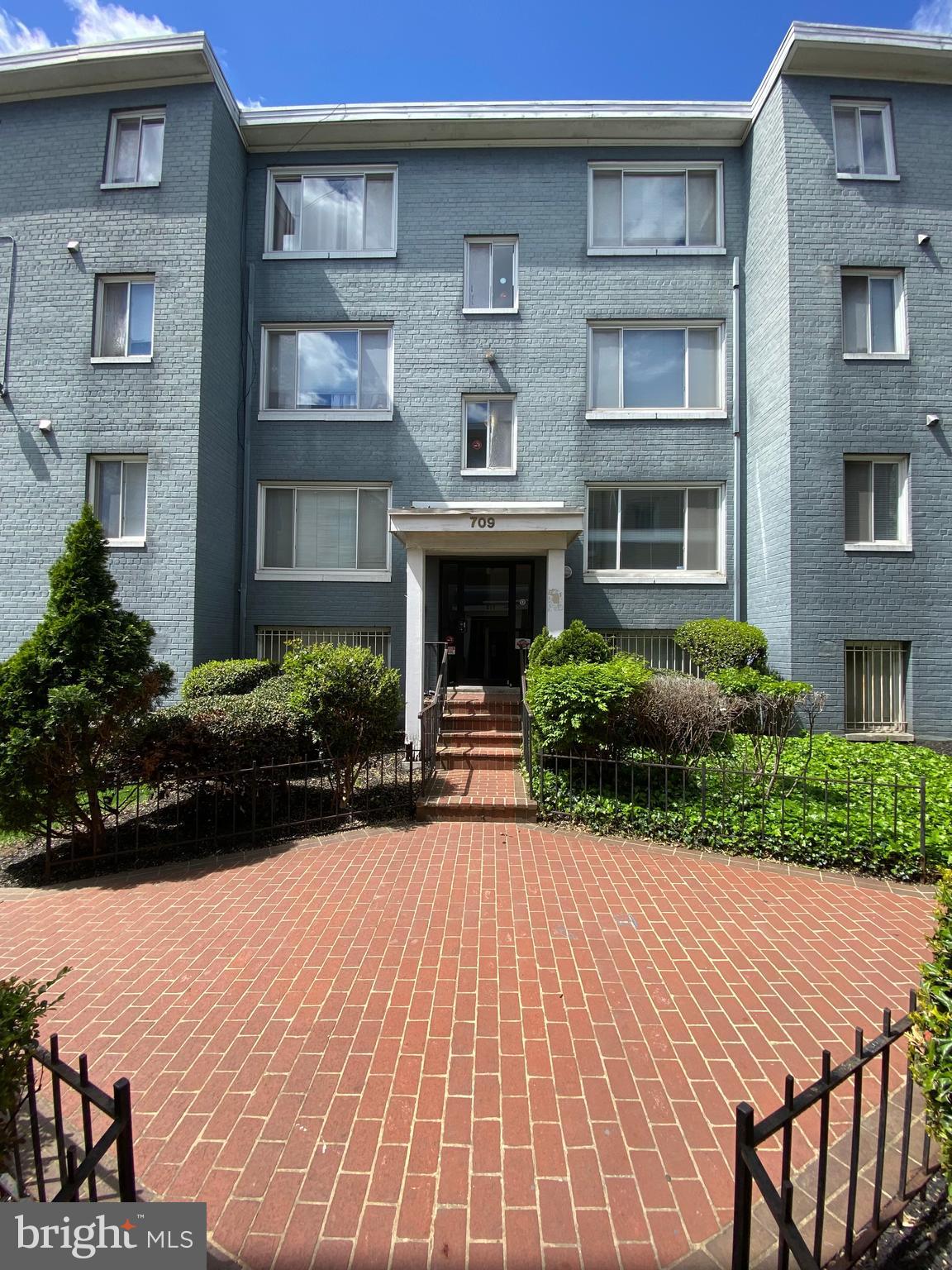 709 Brandywine St SE #101