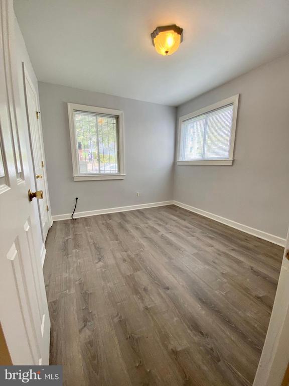 709 Brandywine St SE #101