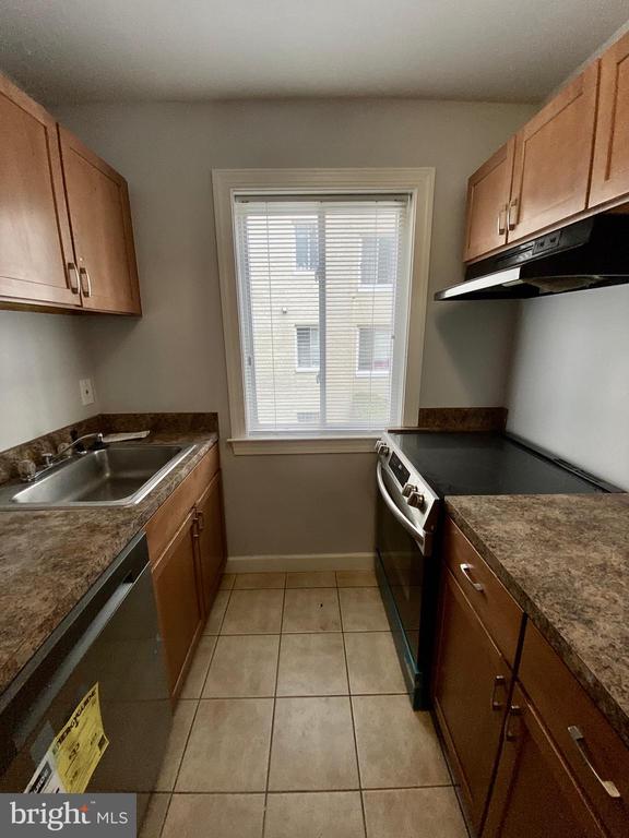 709 Brandywine St SE #101