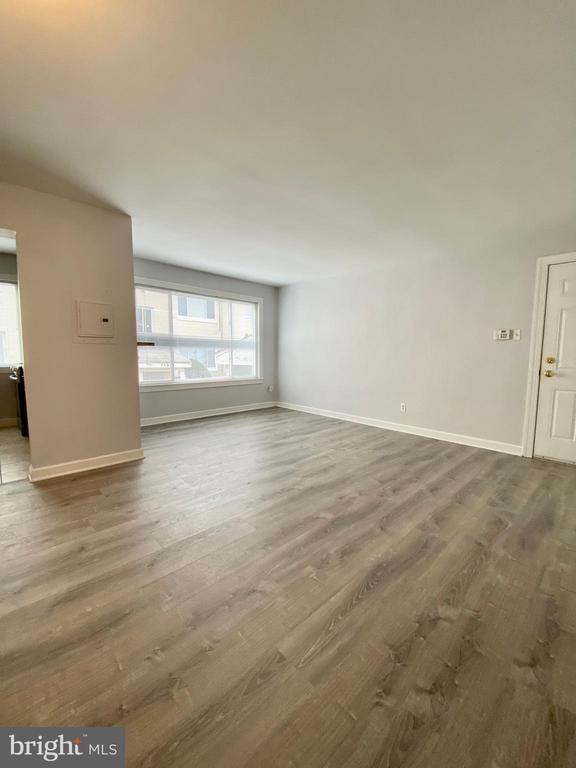 709 Brandywine St SE #101