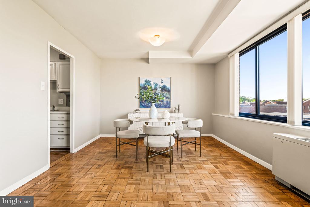 4740 CONNECTICUT AVENUE NW Unit: 1002