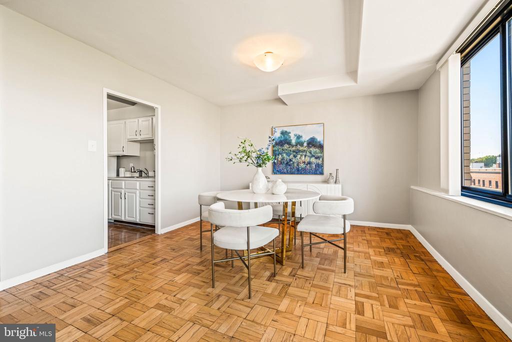 4740 CONNECTICUT AVENUE NW Unit: 1002