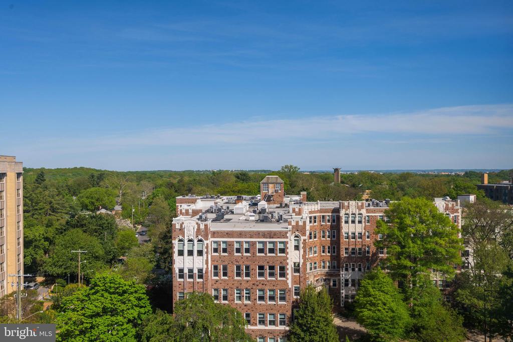 4740 CONNECTICUT AVENUE NW Unit: 1002
