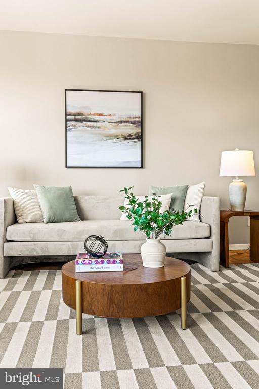 4740 CONNECTICUT AVENUE NW Unit: 1002