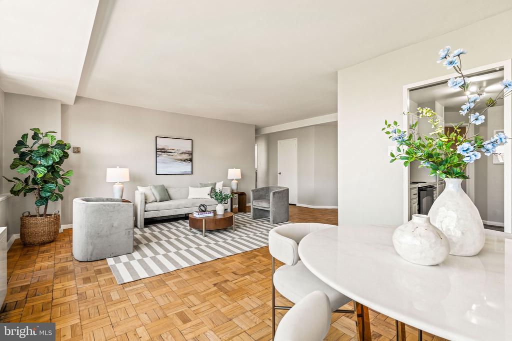 4740 CONNECTICUT AVENUE NW Unit: 1002