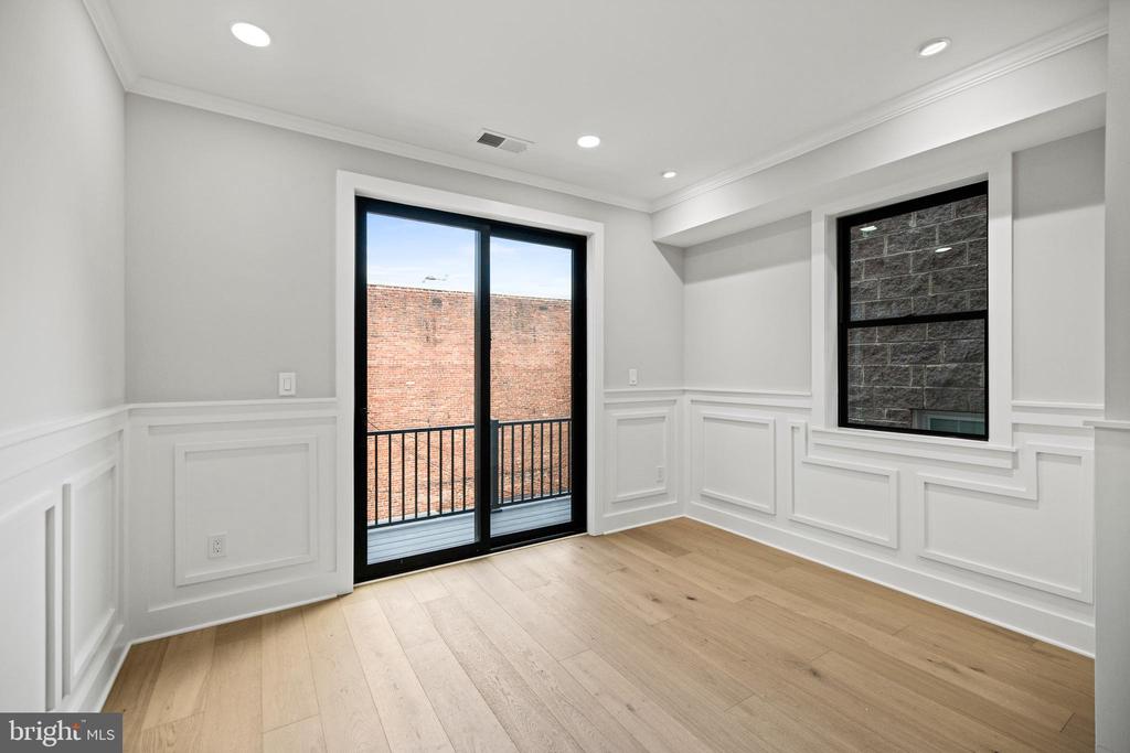 1407 1ST STREET NW PH-2