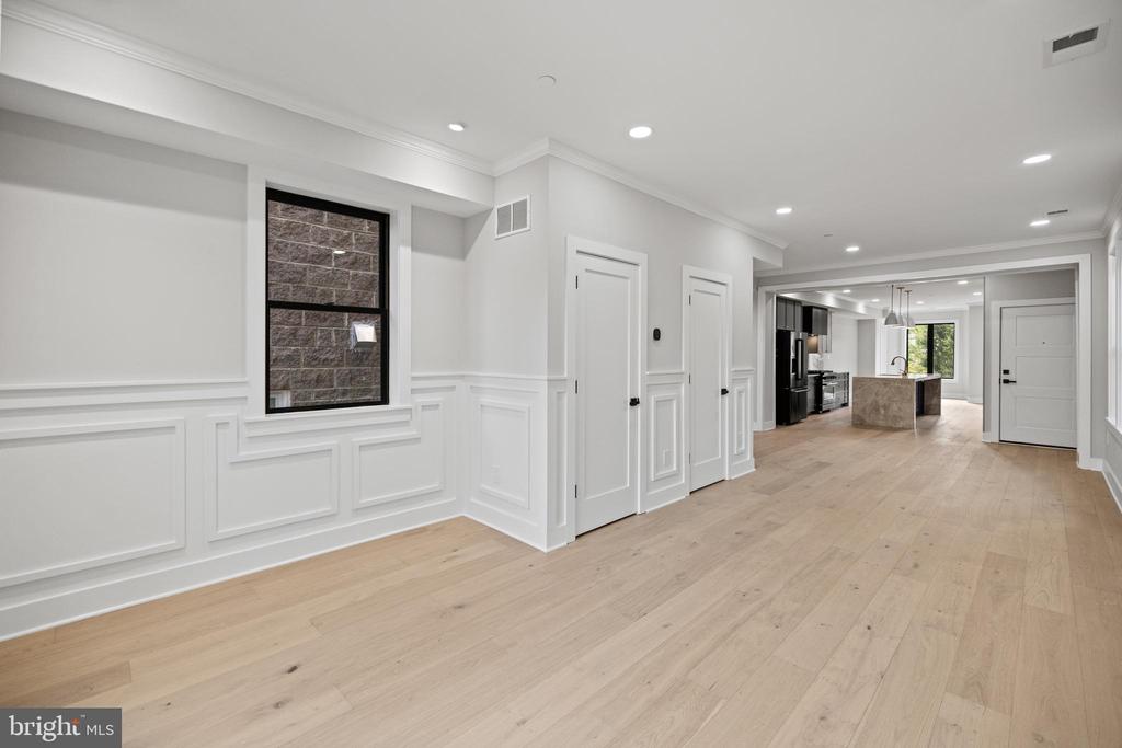 1407 1ST STREET NW PH-2