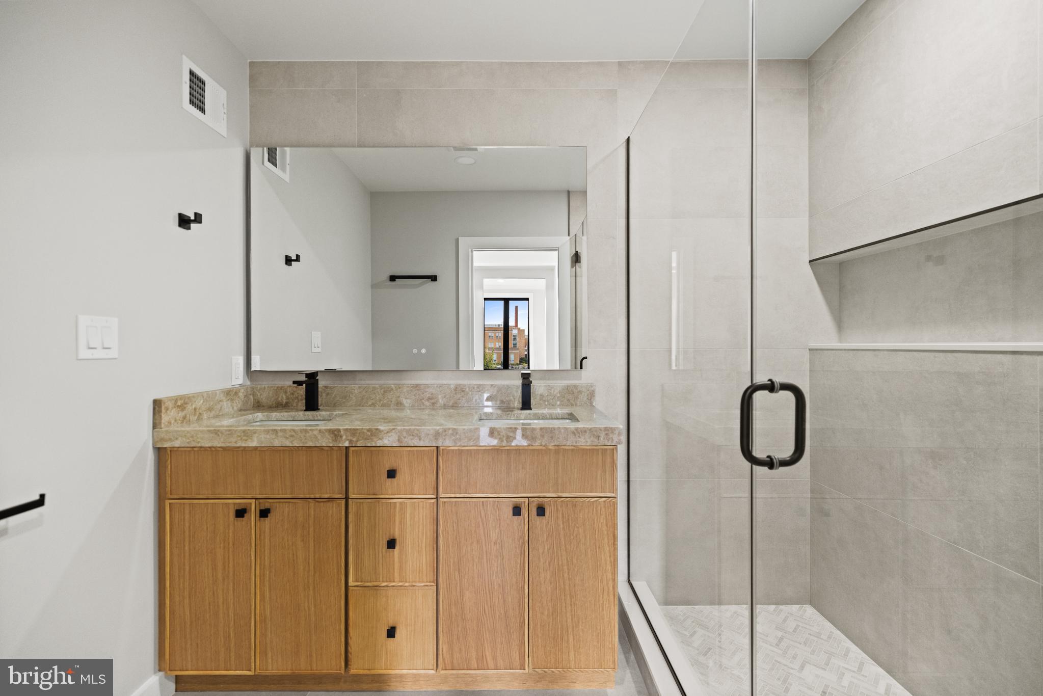1407 1ST STREET NW PH-2
