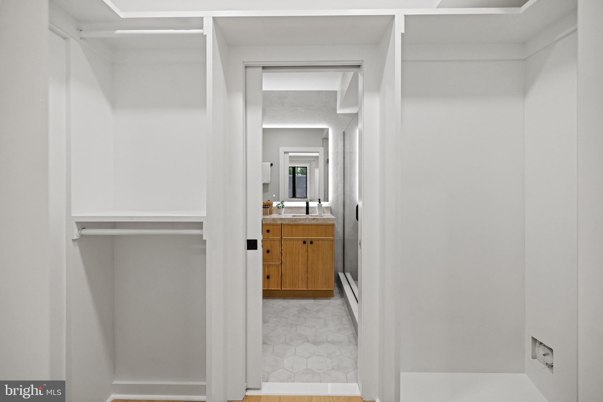 1407 1ST STREET NW 1