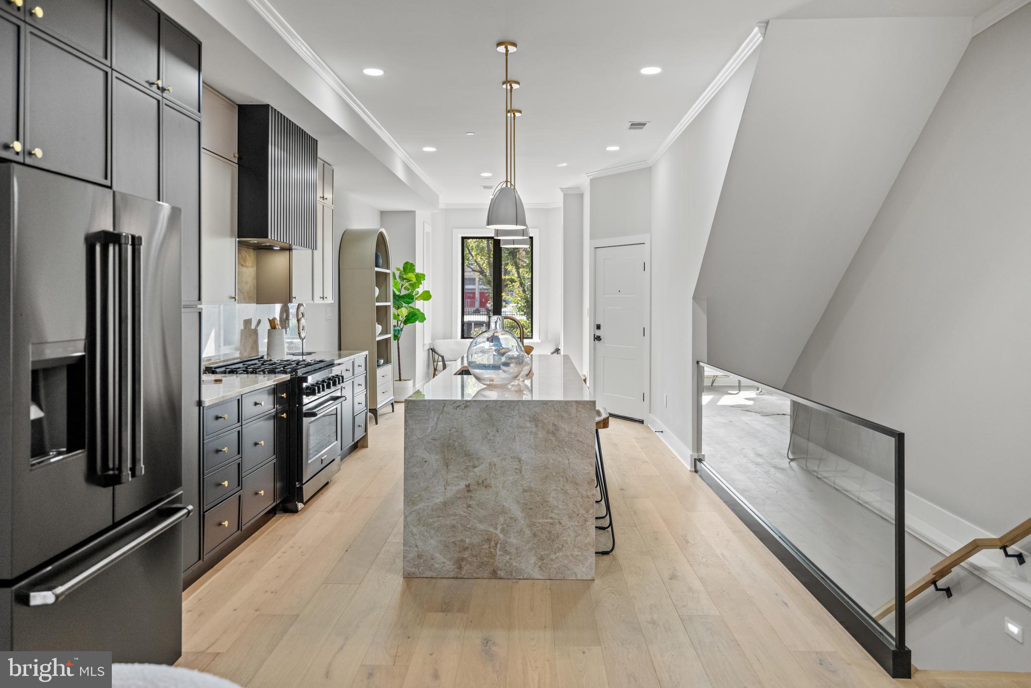 1407 1ST STREET NW 1