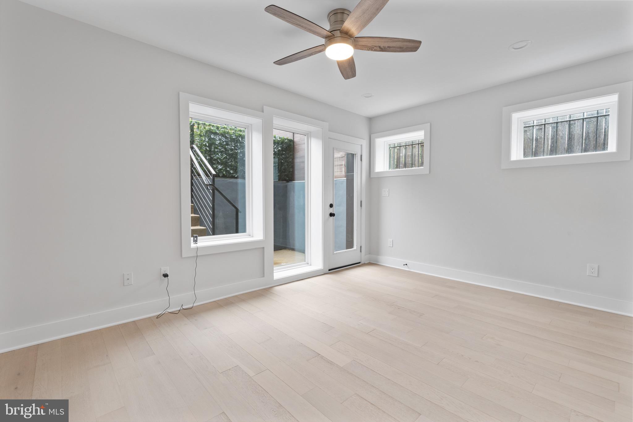 615 IRVING STREET NW UNIT 1R