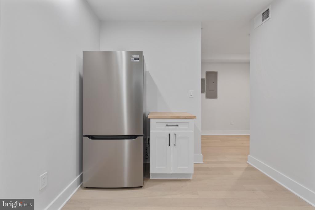 615 IRVING STREET NW UNIT 1R