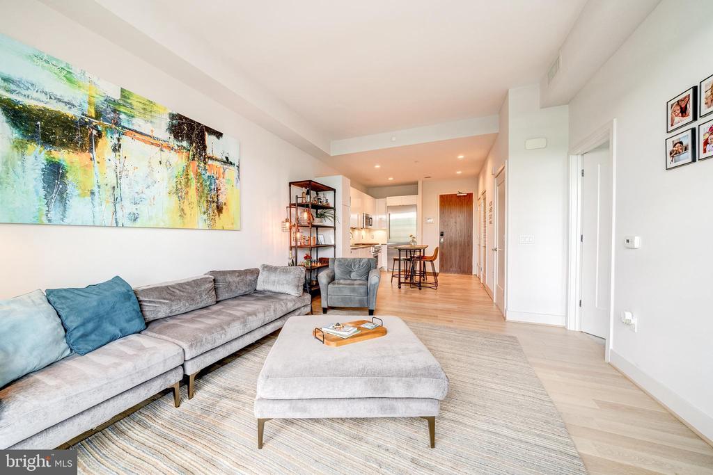 45 SUTTON SQUARE SW PH11