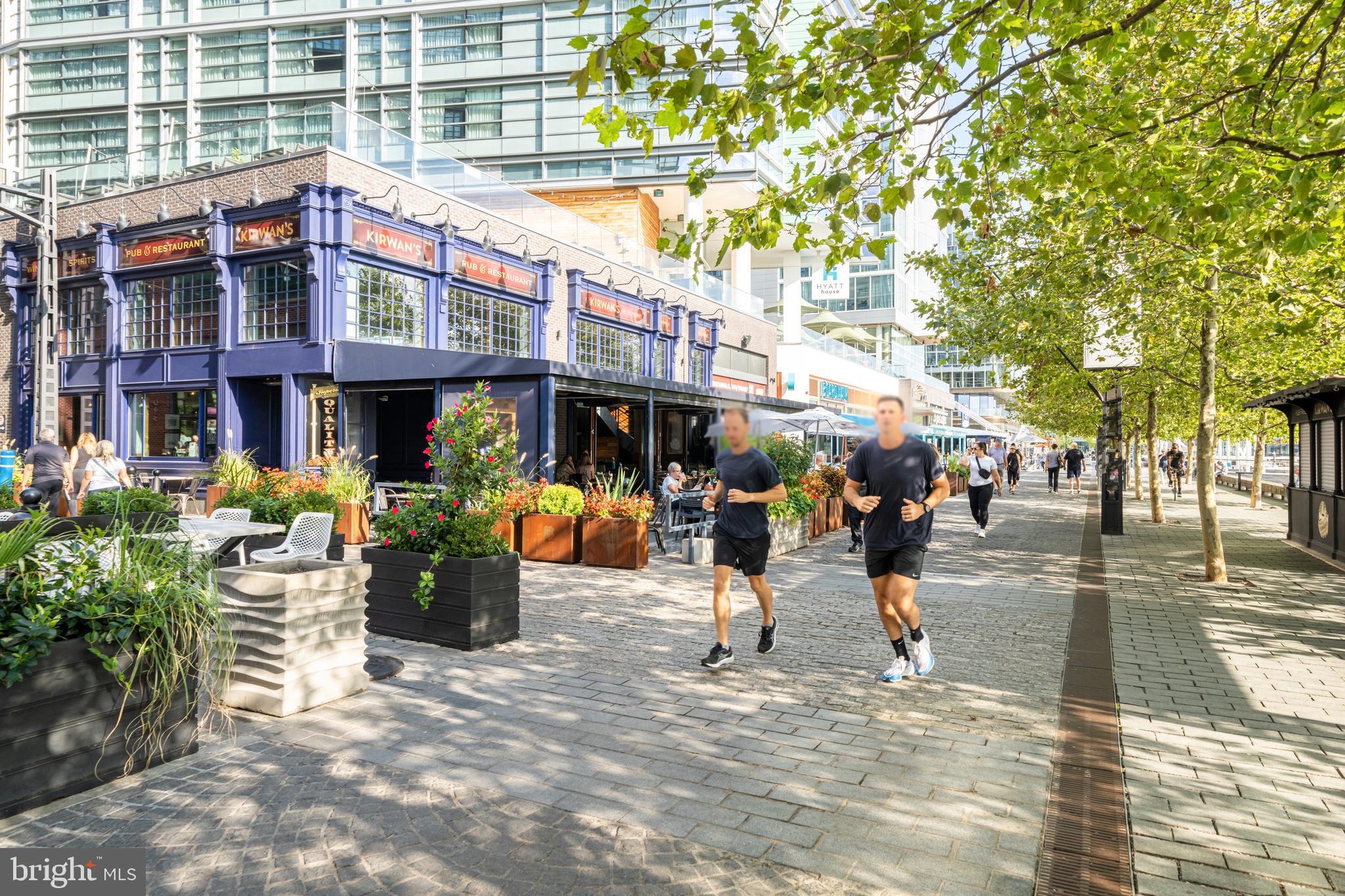 45 SUTTON SQUARE SW PH11