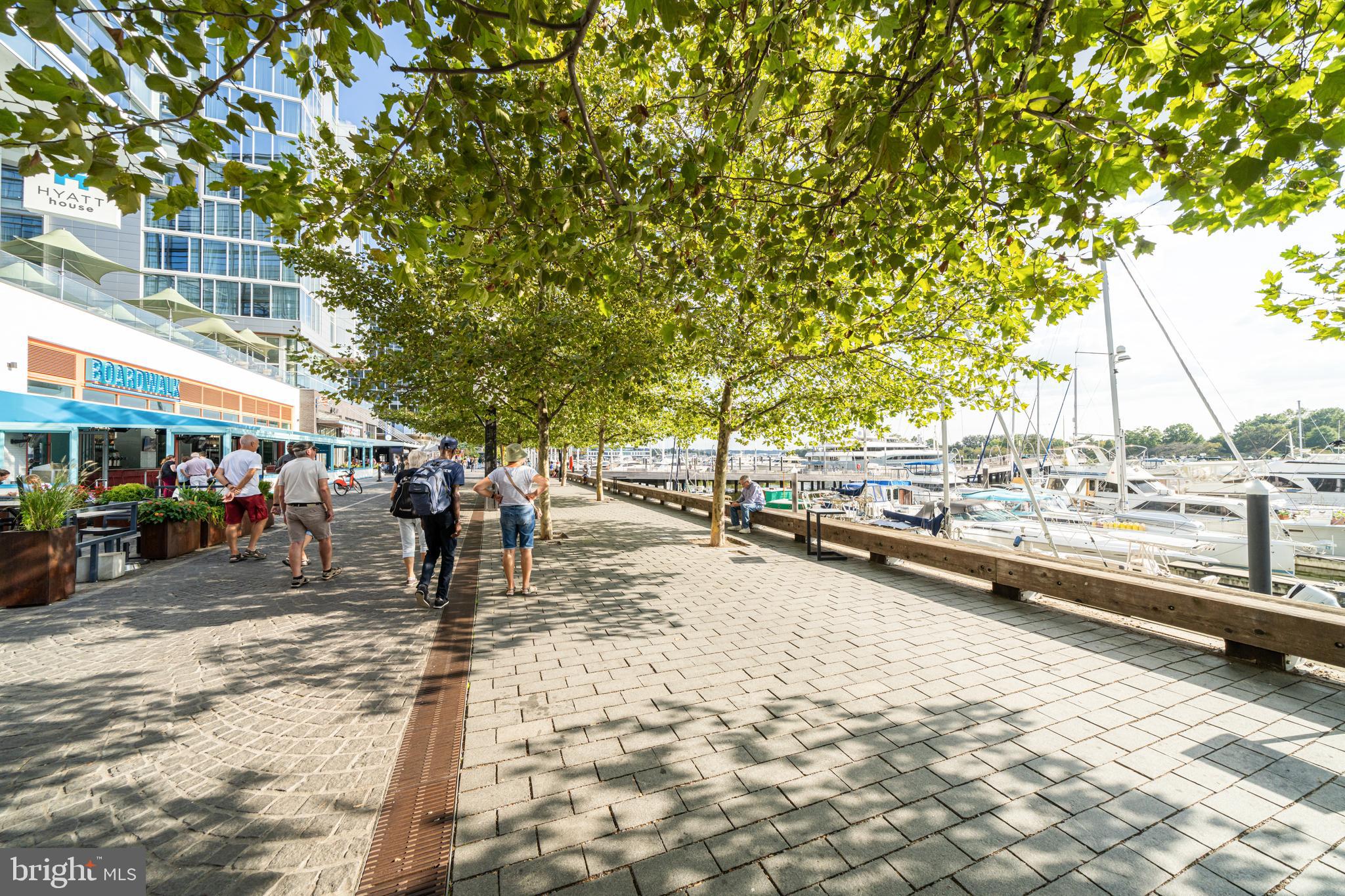 45 SUTTON SQUARE SW PH11