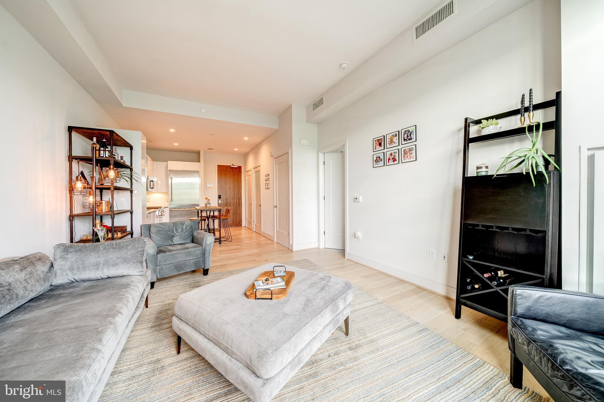 45 SUTTON SQUARE SW PH11