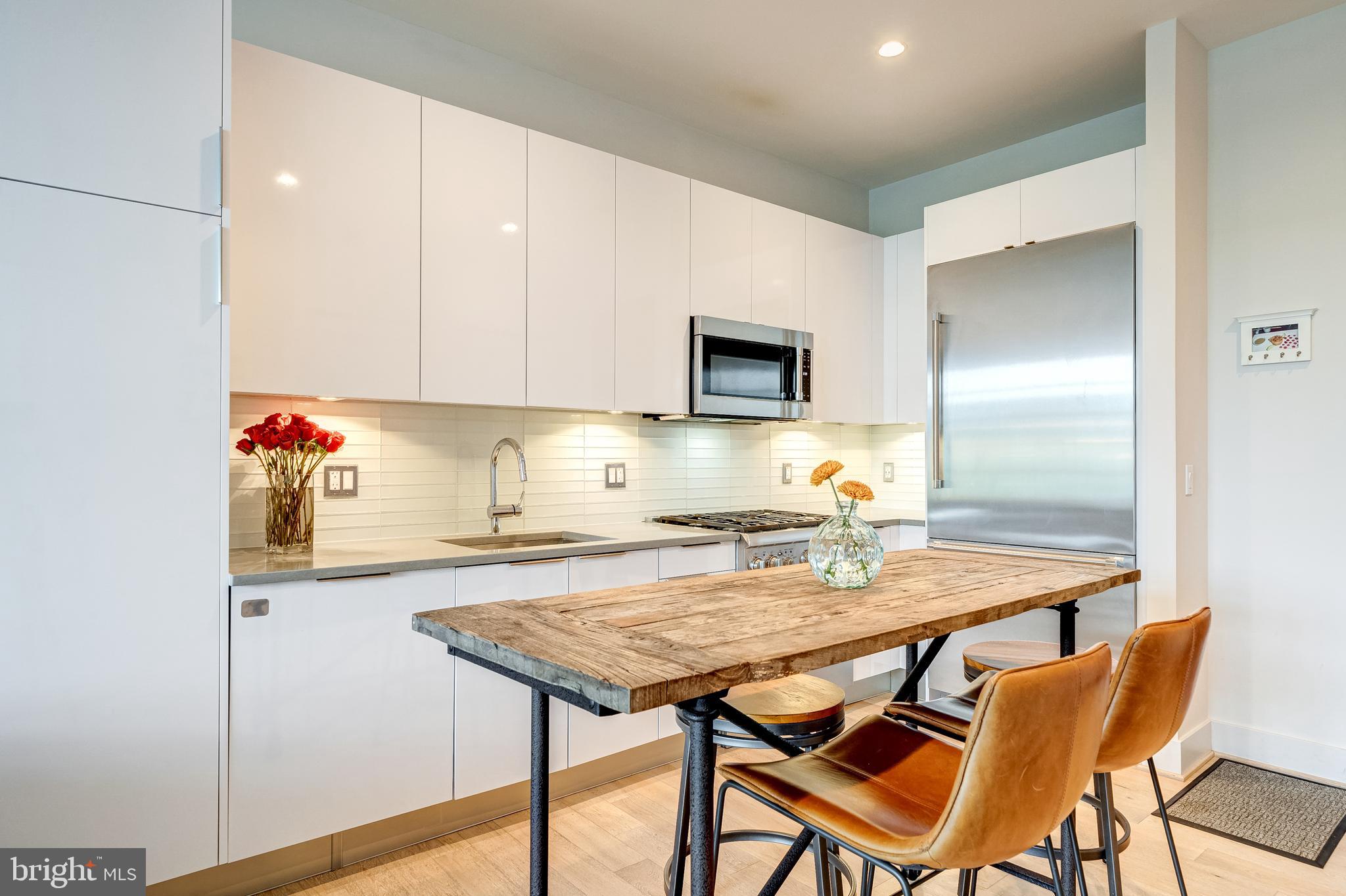 45 SUTTON SQUARE SW PH11