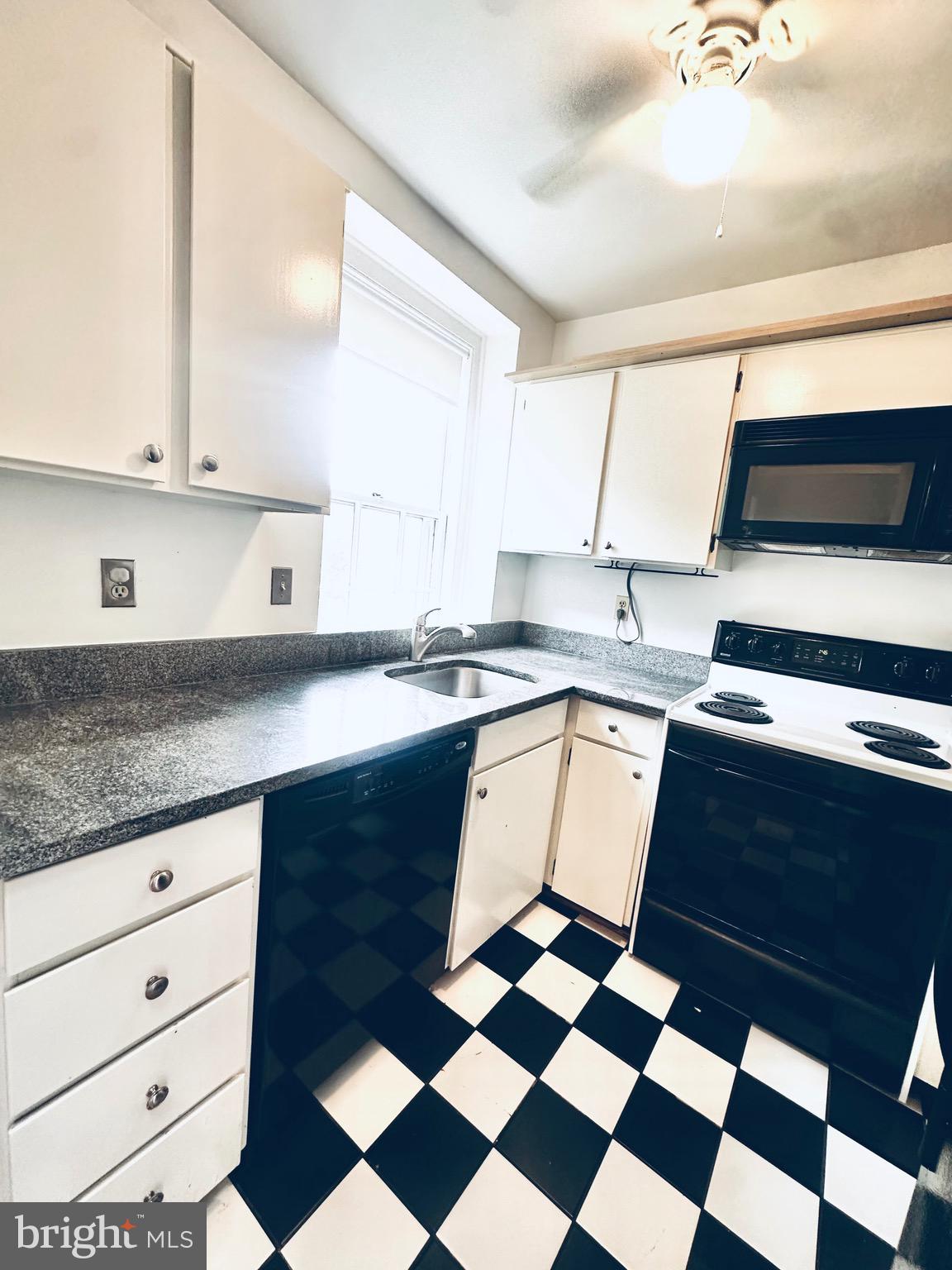 3711 39TH STREET NW F192