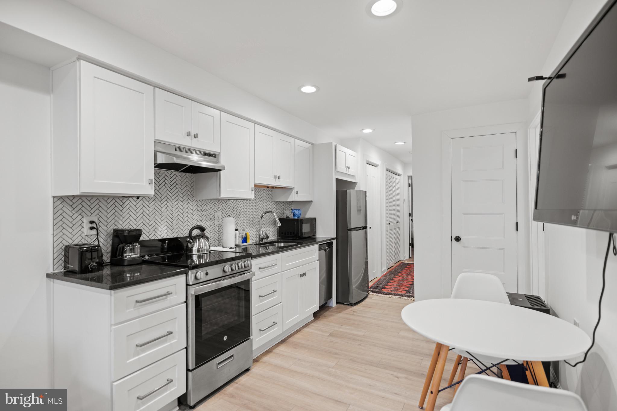 3008 11TH STREET NW A