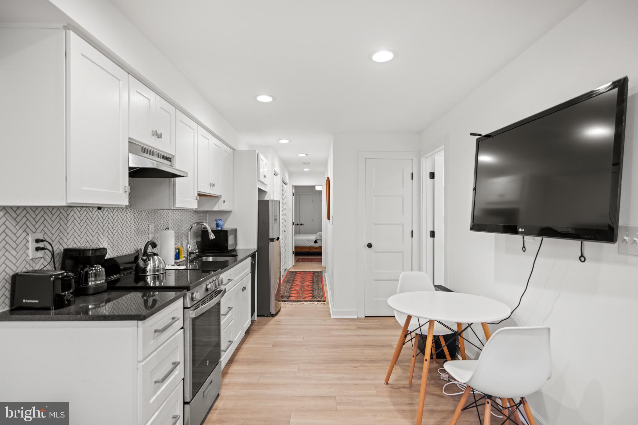3008 11TH STREET NW A