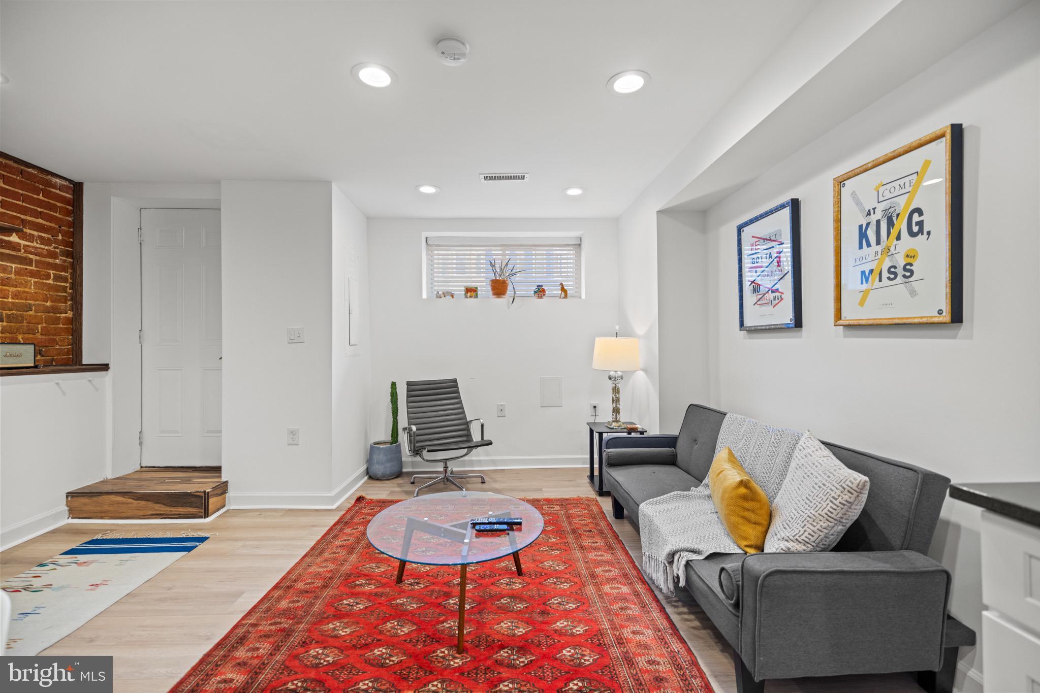 3008 11TH STREET NW A