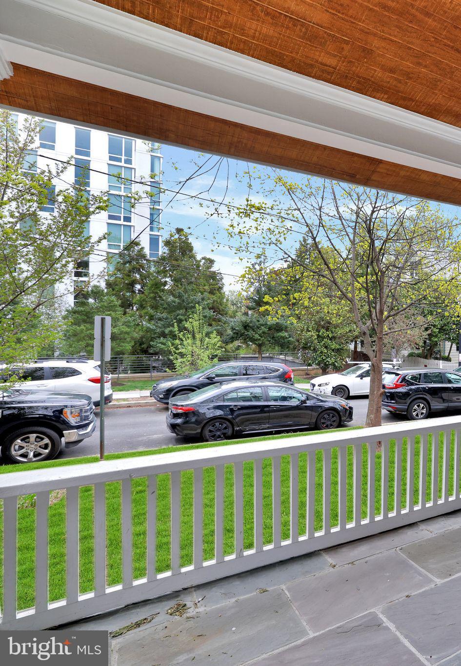 3740 Kanawha St NW