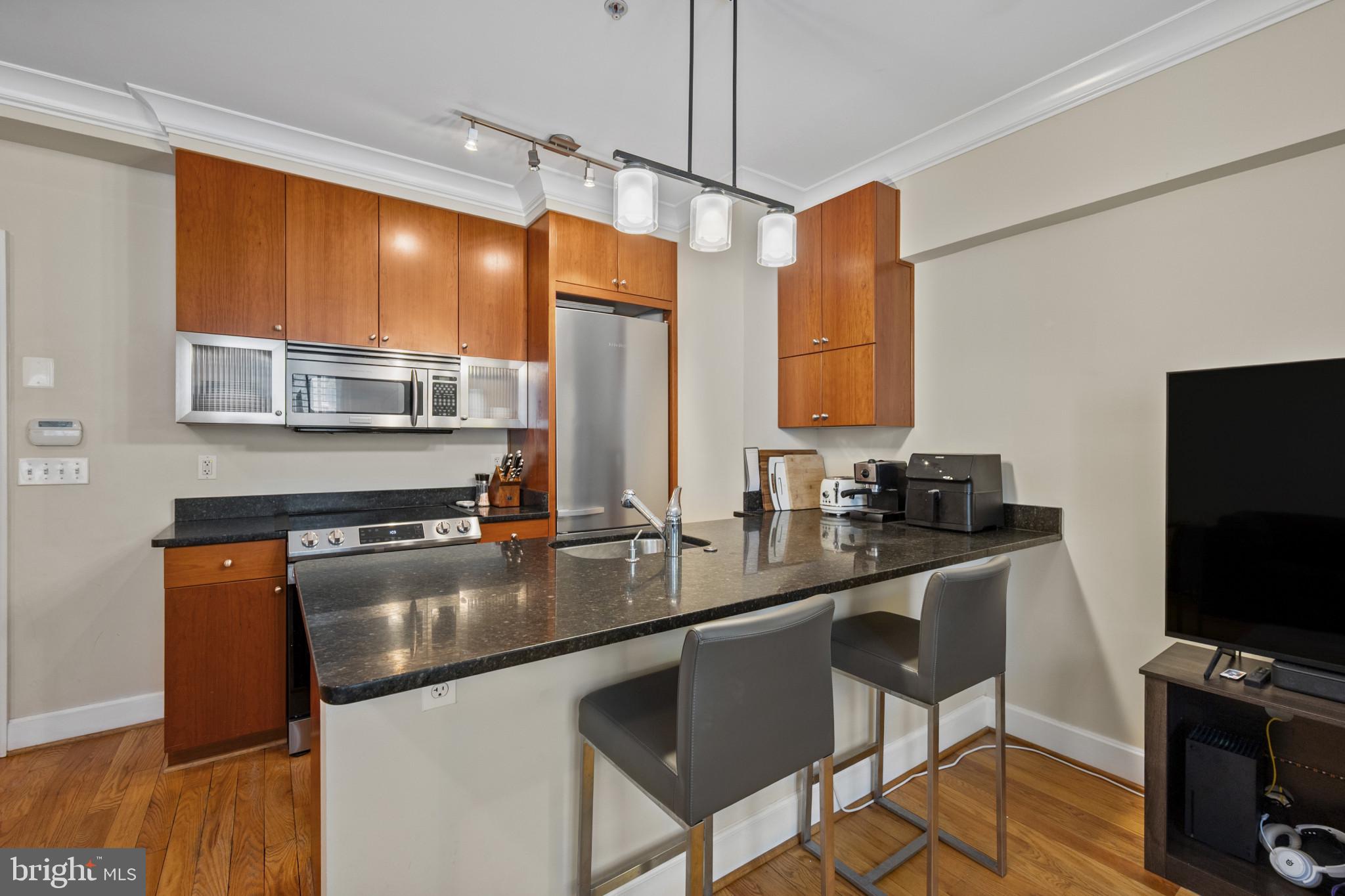 1121 24TH STREET NW 108
