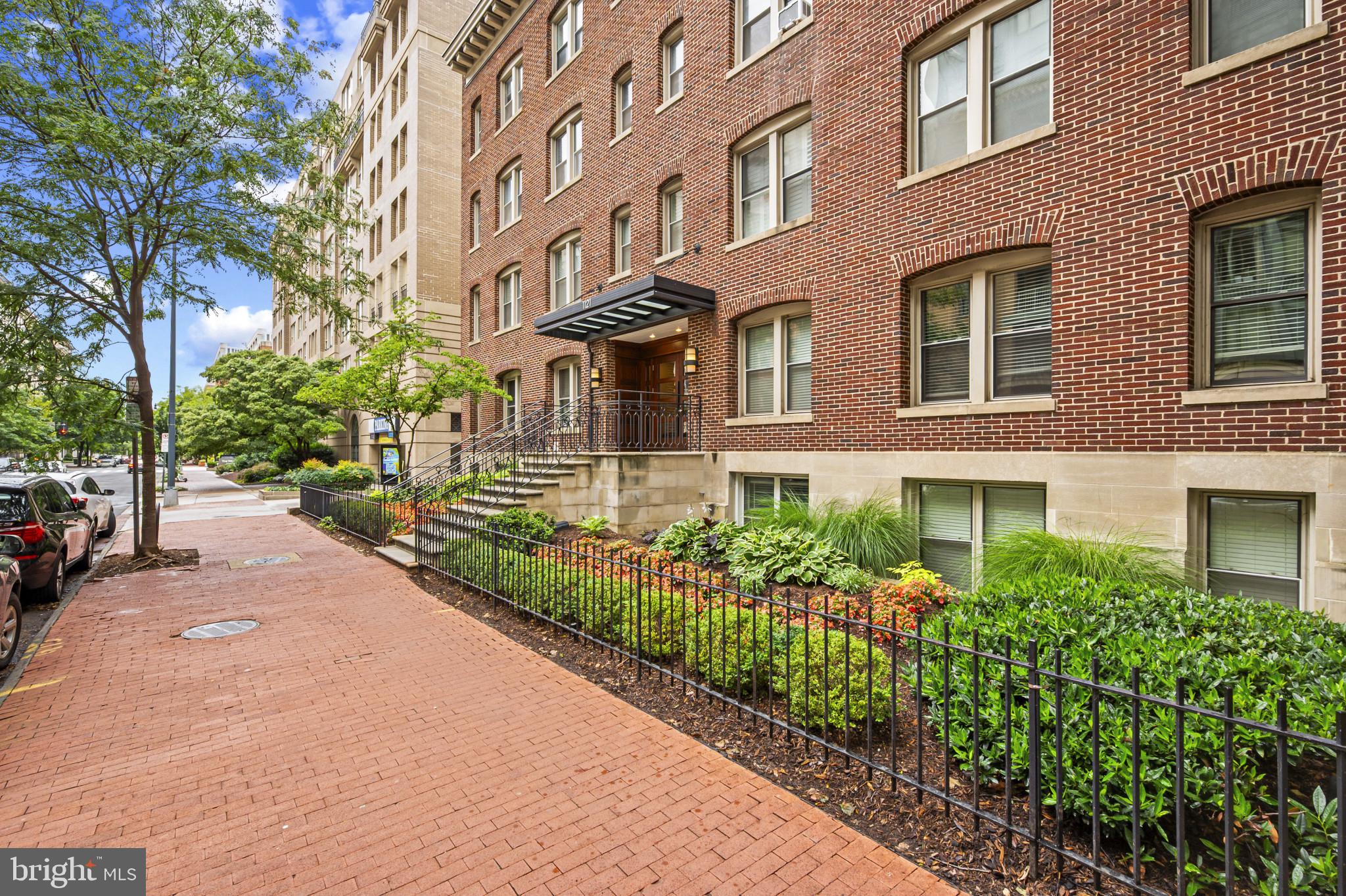 1121 24TH STREET NW 108